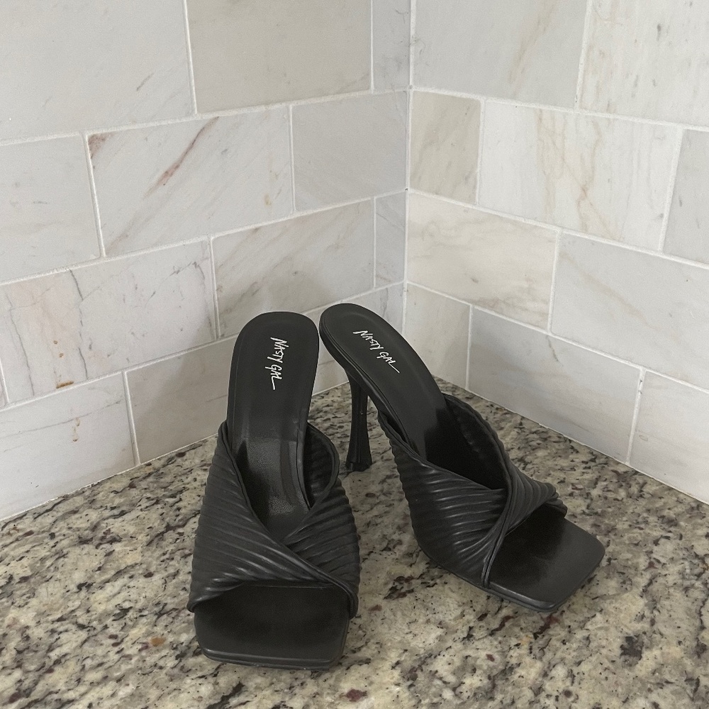 Black stiletto square toe heels
